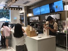-奈雪的茶(华侨城创意园店)