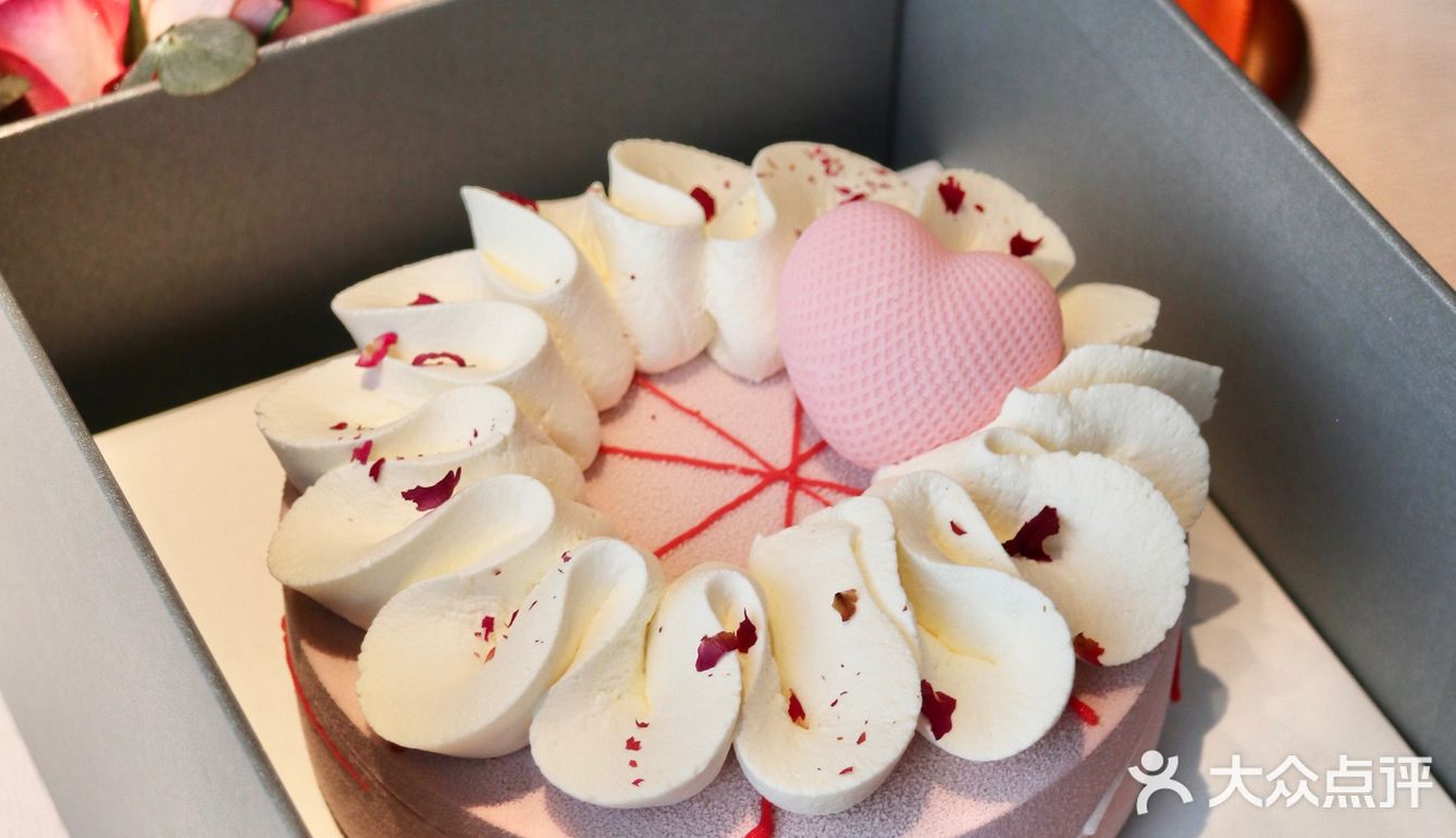 🎂粉色玫瑰蛋糕的浪漫💕 