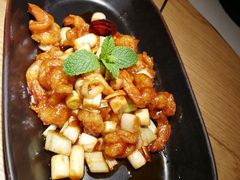 宫爆虾球-金牌外婆家(苏州中心店)