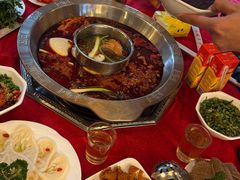 -山城年华老火锅(玉林店)