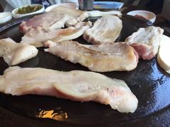 黑猪肉-Dombe豚(黑猪肉街店)
