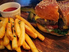 -羽深肉铺 Steak & Wine