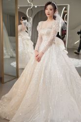 -艾米丽婚纱礼服