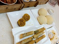越南蒜香虾春卷-百乐门喜宴(海珠广场华厦店)