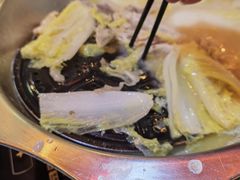 -鲜入围煮花胶鸡海鲜火锅