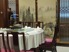 -国人川菜(李家村建东街店)