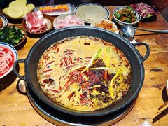 -四小区火锅·巷子里的重庆火锅(花照壁店)