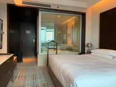 -上海龙之梦万丽酒店