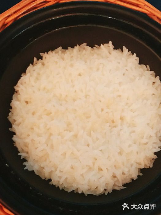 谷田稻香A瓦锅饭图片