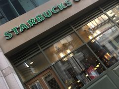 -星巴克臻选(北京世贸天阶店)