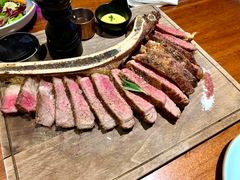 战斧牛排-LENBACH兰巴赫西餐·精酿啤酒(香格里拉店)