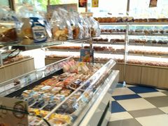 -百联临沂购物中心(临沂路店)