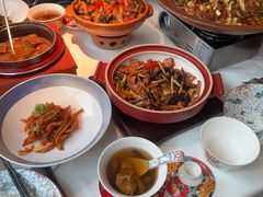 -千百味红餐厅·非遗江西菜(绿地双子塔总店)