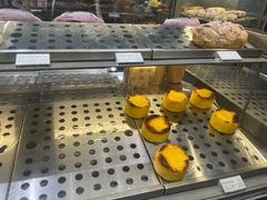 -好利来(上海虹桥新天地Lab主题店)