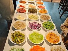 -包整·丝娃娃(一览甲秀楼风景店)