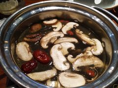 -龙聚德北京烤鸭(沙坪坝华宇A馆店)