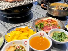 -合易泓烤肉•首创生椰大油边(宁山路店)