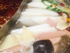 -宽板凳老灶火锅(簋街店)