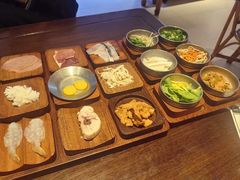 -银米·云南传统过桥米线(双廊黑金冠店)
