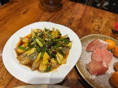 -滇香肴·云南菜蒸汽石锅鱼(云南北路店)
