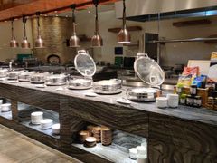 自助取餐区-盛宴标帜西餐厅龙虾.鲍鱼•牛排(重庆喜来登大酒店)