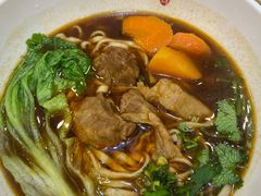 -康师傅私房牛肉面(申虹店)