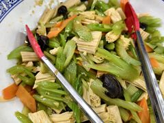 -揽月斋•清真小馆(右安门店)