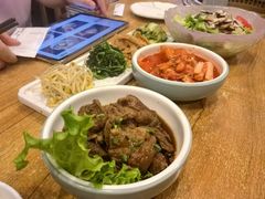 -炼火烤肉店