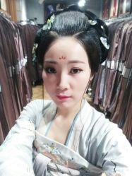 点击看大图 换装自拍~被自己美翻了-美云庭古装·格格服汉服·京城旅拍(北京店)