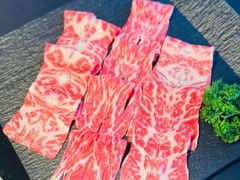 -鲜入唯煮·港式海鲜牛肉火锅(金宝街店)