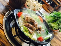 -阿婆情腊排骨火锅(金虹路店)