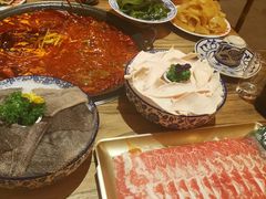 -旧街市鲜货老火锅(大光路店)