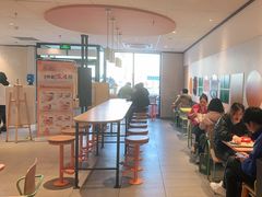 大堂-麦当劳(玉桥中路店)