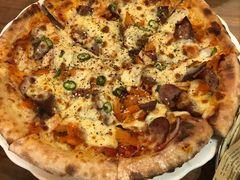 招牌狂野披萨-盘炉forenza·云贵川融合小食堂 ( 钟楼中柳巷店)