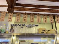 -川流不息·地道川菜·小龙虾(新松江路店)