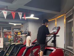 -KingBull私教健身&格斗订制(龙井商业中心店)