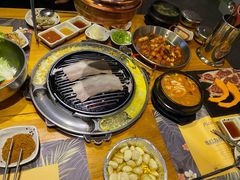 -喜鹊烤肉酒场(美乐城店)