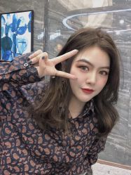 -银星女王公园发型艺术沙龙