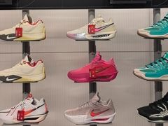-NIKE(虹悦城店)