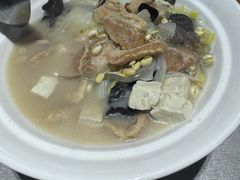 -郑庄脂渣海鲜楼(九水路店)