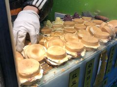 -薛新颖红豆饼(中式甜点山师店)