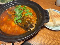 家烧湖鱼头-周家二小姐的菜(西津渡店)