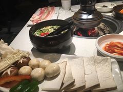 -本家韩国烤肉(青岛万象城店)
