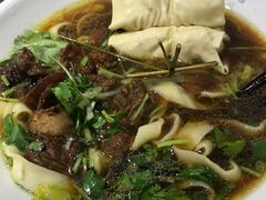 -牛吃草牛杂面(天一店)