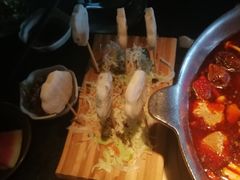 -湊湊火锅·茶憩(新中关购物中心店)