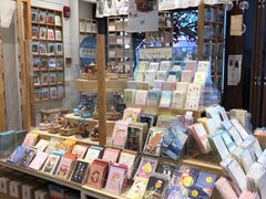 -猫的天空之城概念书店(杭州南宋御街店)