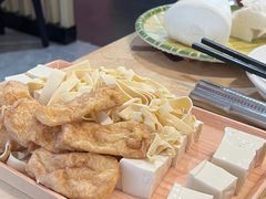 -陈大锅·岳阳鱼馆·地道岳阳菜(美食街店)