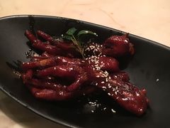 吮指鸡爪-桂满陇·蟹黄小笼汤包(中山公园店)