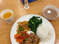 -长沙中升聚星奔驰4S店(望城店)
