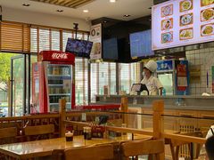 -小姜锅贴(凤凰街店)